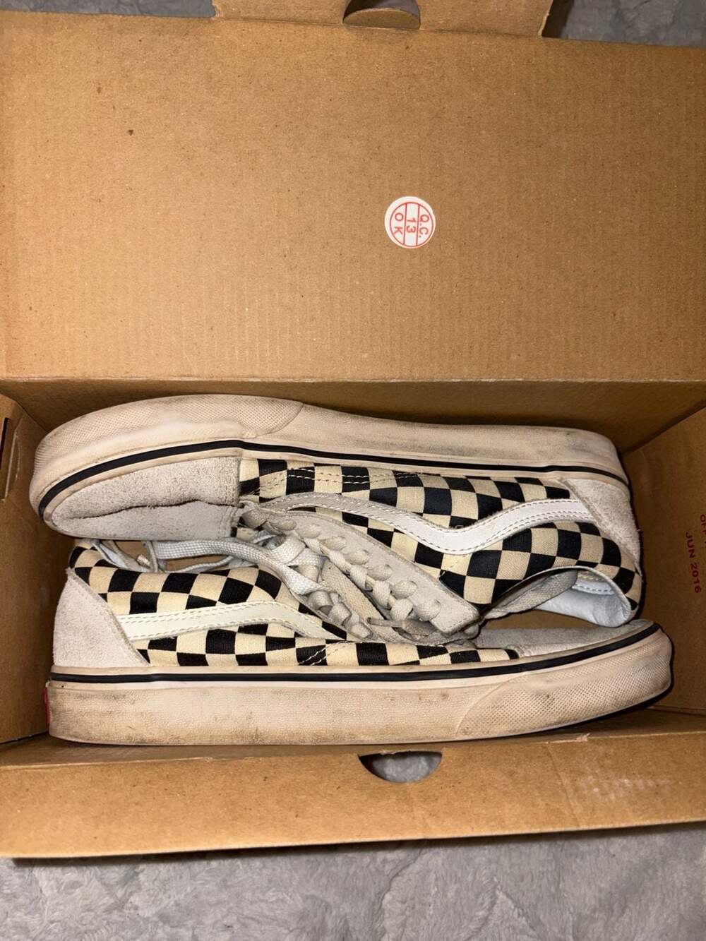 Vans Old Skool Checkerboard White/Black Unisex Skate Shoes VN0A38G127K